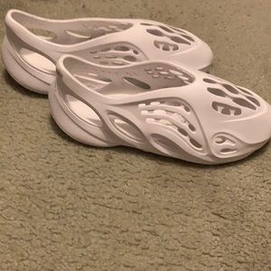 Men and woman yezzy’s